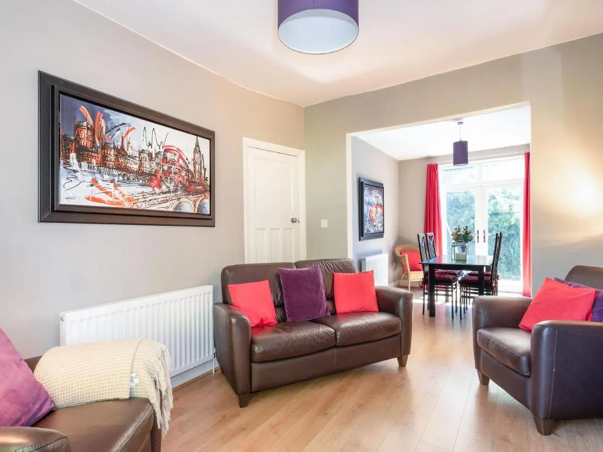 Bright & Spacious Home With Garden - Pass The Keys Γιορκ 0*,