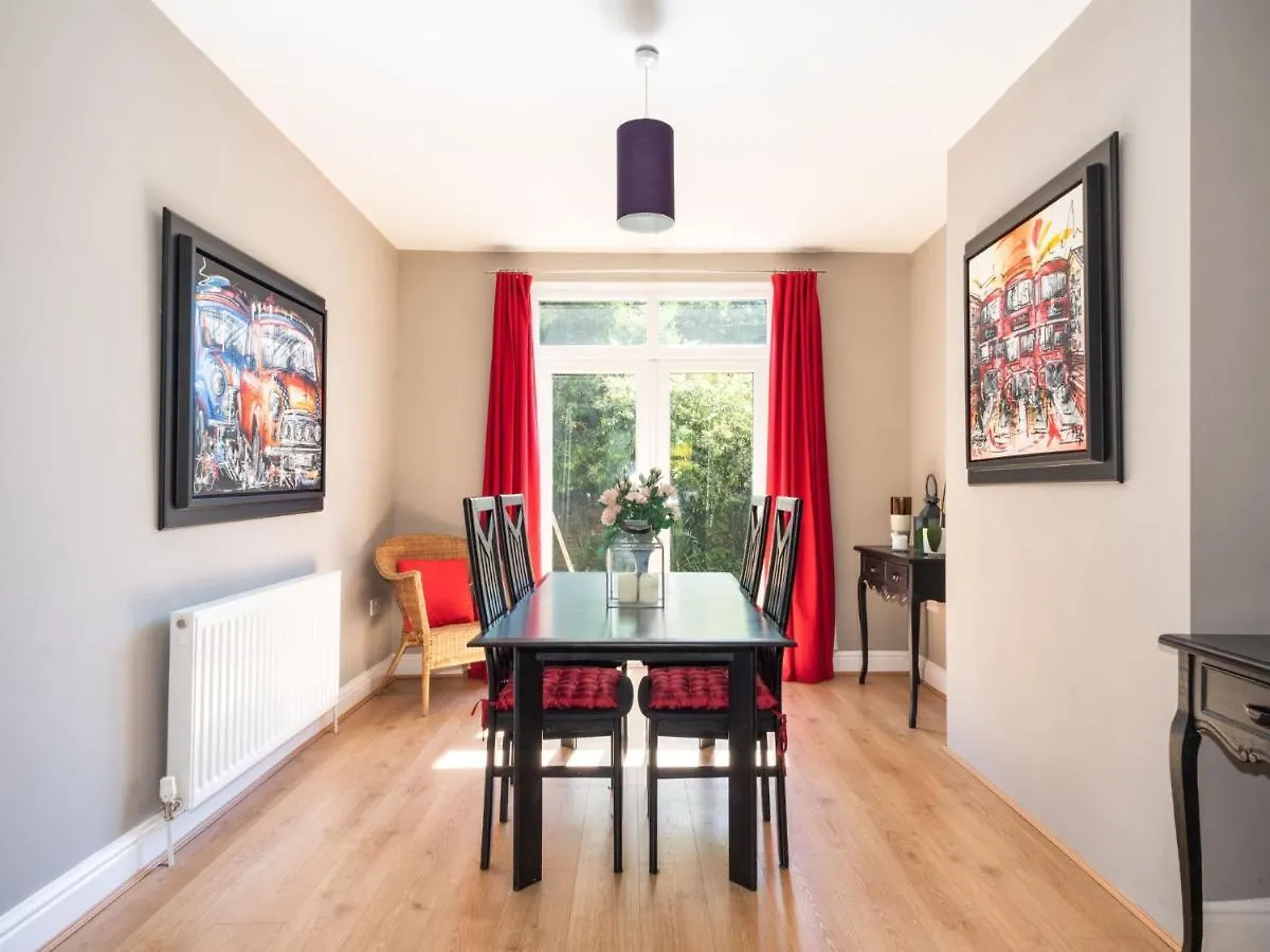 Bright & Spacious Home With Garden - Pass The Keys ヨーク イギリス